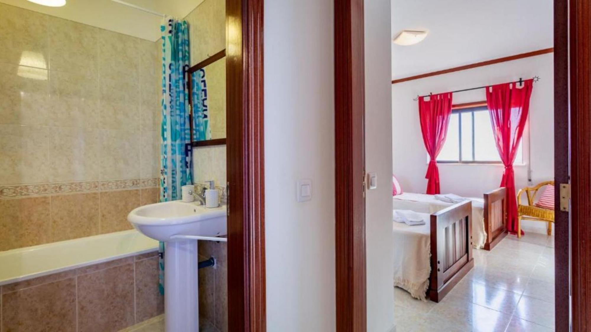 Alvor 2 Bedrooms Balcony Flat Εξωτερικό φωτογραφία
