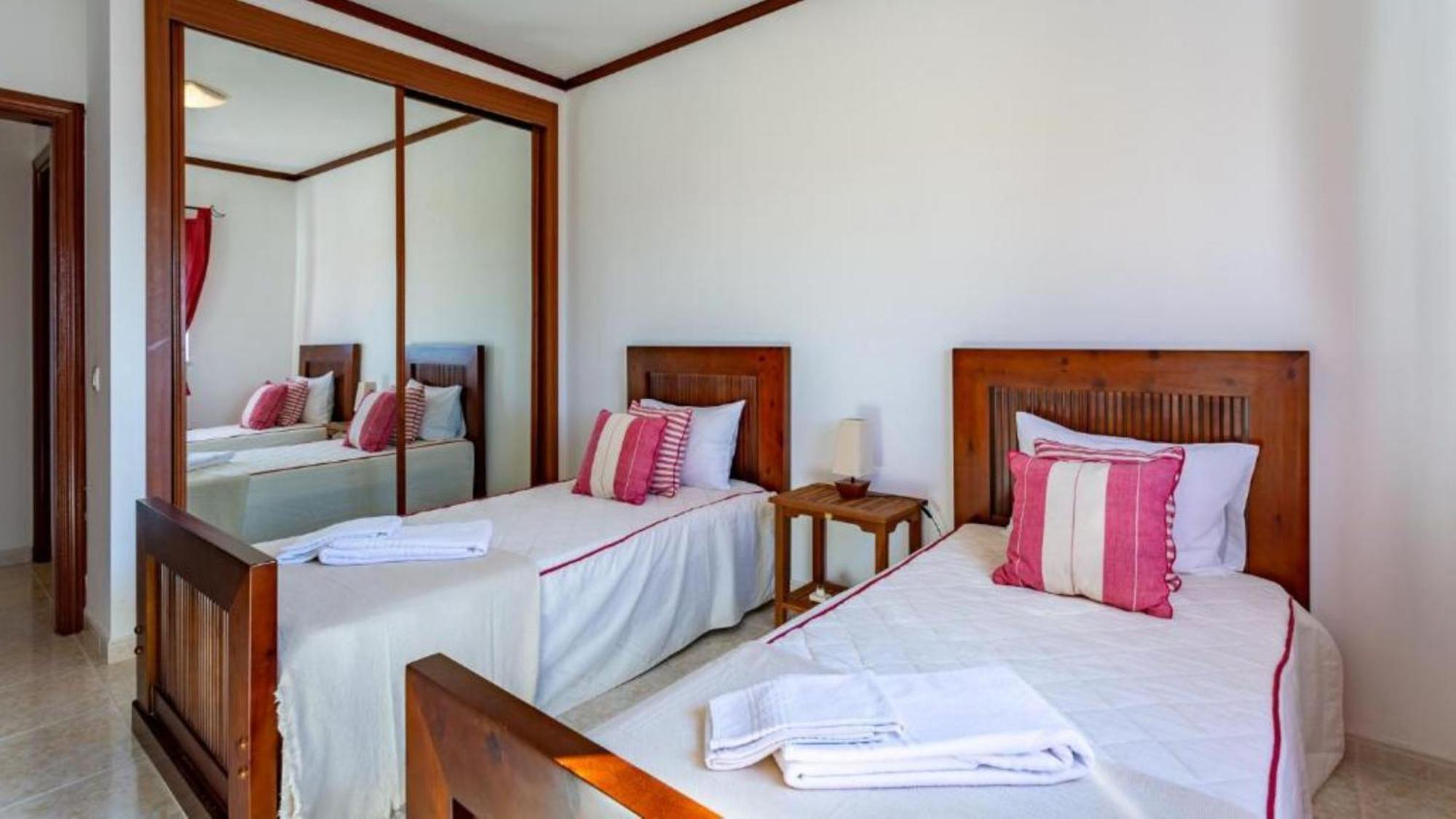 Alvor 2 Bedrooms Balcony Flat Εξωτερικό φωτογραφία